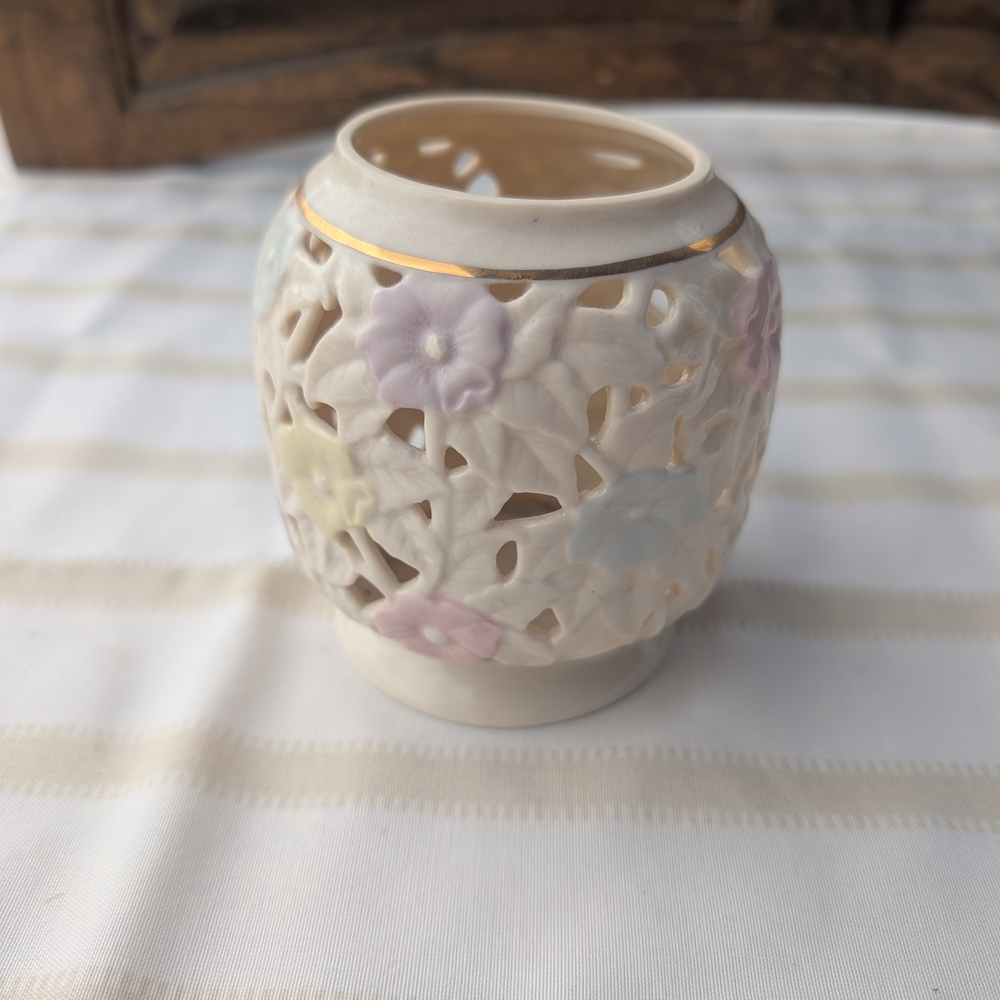PartyLite Pastel Spring Blossom Ceramic Candle Holder
